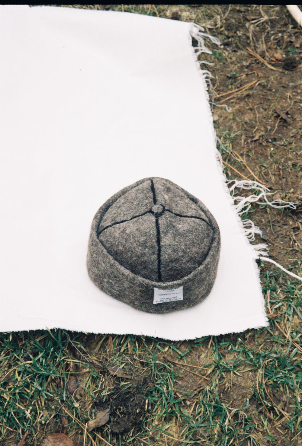 LAZARE Hat in Charcoal Grey